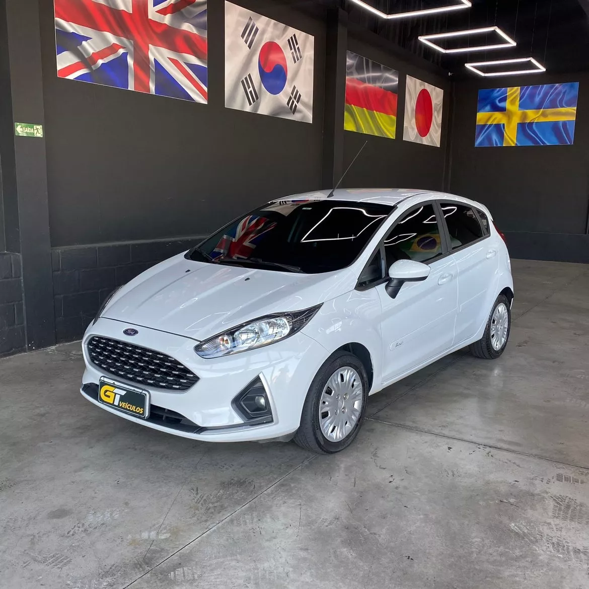 Ford Fiesta 1.6 TI-VCT FLEX SE MANUAL