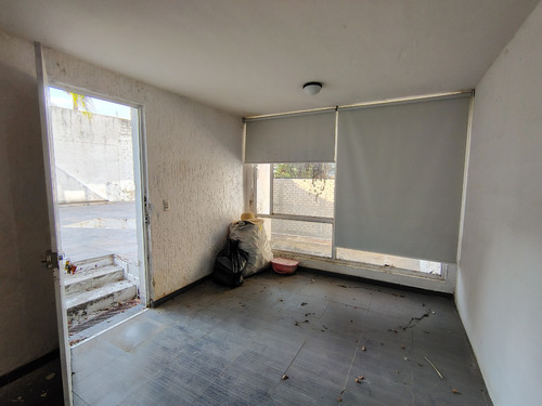 Amplia Residencia En Bugambilias