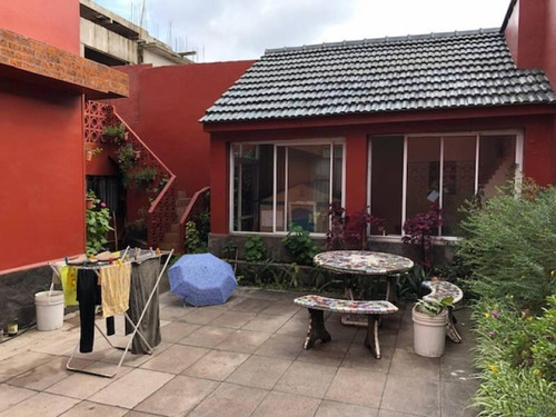 Imagen 15 de 29 de En Venta. Amplia Casa 4 Dorm, Patio Con Quincho Y 2 Cocheras