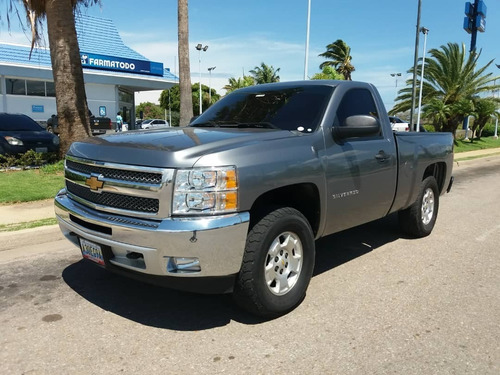 Imagen 1 de 14 de Chevrolet Silverado Lt 4x4