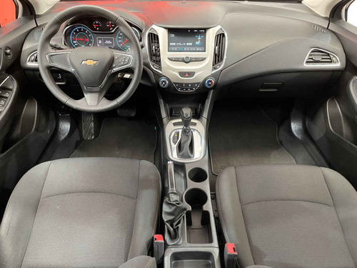 Imagen 11 de 12 de Chevrolet Cruze 2017 4p Ls L4/1.4/t Aut