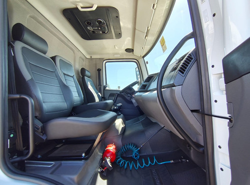 Vw 17-260 Robust 2022 Basculante