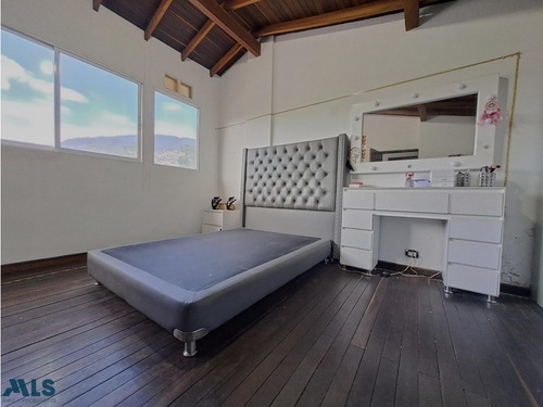 Venta Apartamento Duplex La Candelaria(mls#249845)