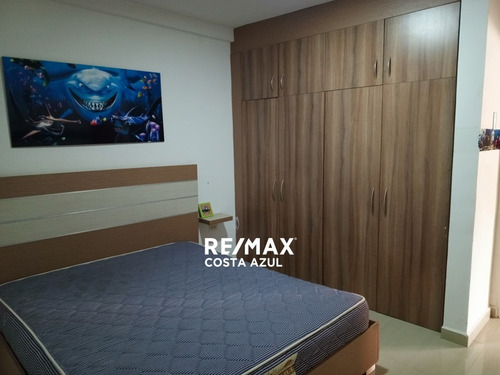 Remax Vende Apartamento Listo Para Disfrutar En El Conjunto Villas Del Puerto En Tucacas.