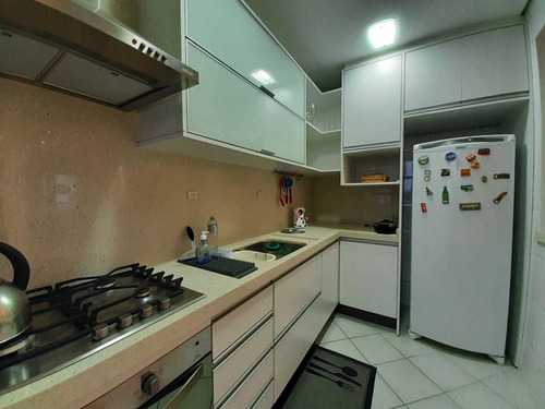 Imagem 17 de 22 de Apartamento Em Florianópolis - Sc - Ap0981_ccon