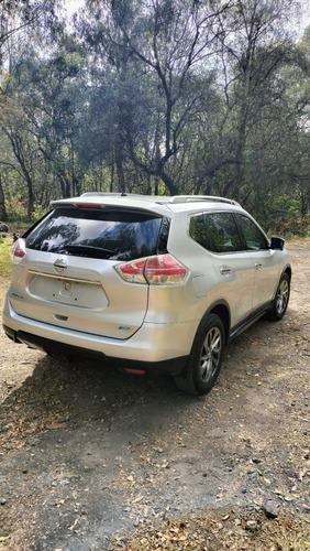 Nissan X-Trail 2.5 Exclusive 2 Row Cvt