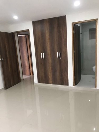 Imagen 5 de 30 de Vendo Excelente Casa De 3 Pisos Con 4 Apartamentos Barrio Jardin
