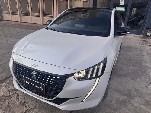 Peugeot 208 1.6 Road Trip Tiptronic