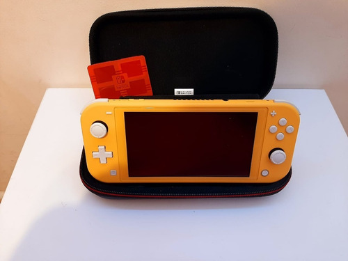 Nintendo Switch Lite Amarilla 32gb