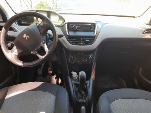 Peugeot 208 1.5 Allure 2013