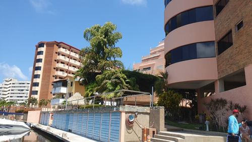 Venta Apartamento Laguna Suites Puerto Encantado