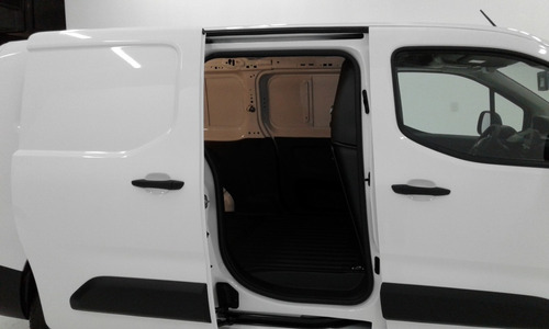 Imagen 7 de 11 de Peugeot Nueva Partner Maxi Pack 5p 1.2 Puretech 110 Hp Man6v