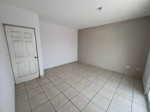 Casa En Fraccionamiento Casa Blanca En Calle Del Sol Lote #· 09 Mz 3 En Los Cabos, Baja California Sur. A 5 Minutos De Cabo San Lucas, Av. De Las Brisas, Av. Los Cabos, Playa Los Médanos. Fl19-za