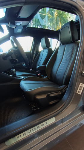 Peugeot 208 1.0T Gt