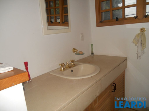 Imagem 8 de 15 de Casa Assobradada - Alto De Pinheiros - Sp - 460033