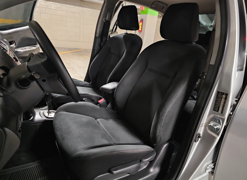 Toyota Yaris 1.5 Premium Sedan At