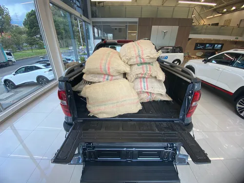 Hunter Luxury Pick Up 4x4 Híbrida De Rango Extendido Enchufa