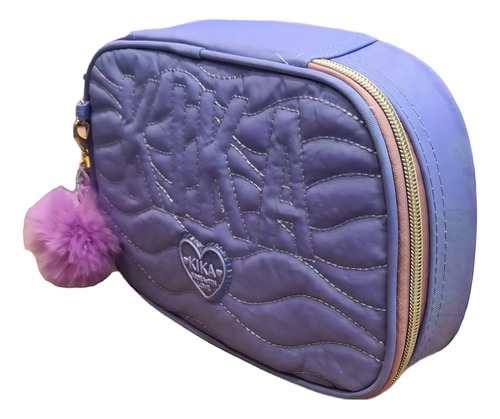 Estojo Feminino Com Letra Kika E Chaveiro De Pompom E20 Cor Lilás