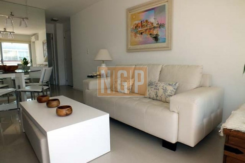 En Peninsula Departamento- Ref: 4089