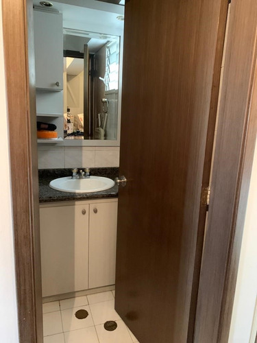 Imagen 7 de 16 de Bello Apartamento Con Todos Los Servicios Ininterrumpidos En Bello Monte
