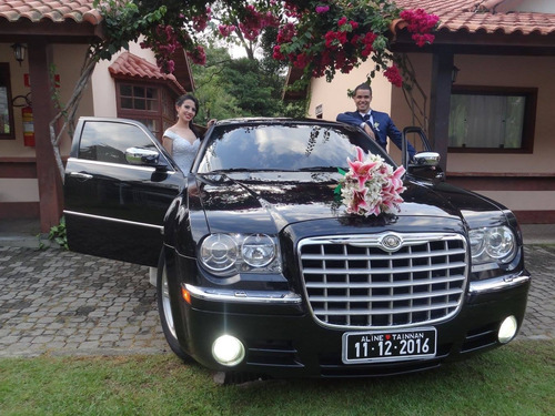 Imagem 6 de 10 de Aluguel Limousine Carro Casamento Noiva Eventos Debutantes