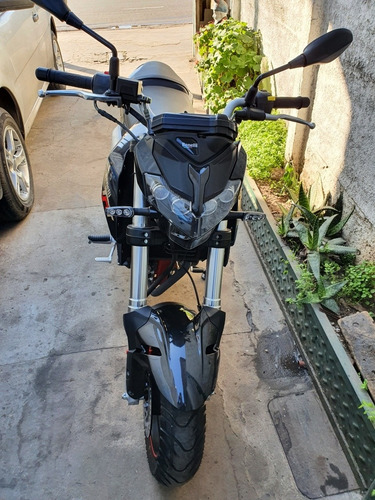 Imagen 2 de 10 de Benelli Tnt 135
