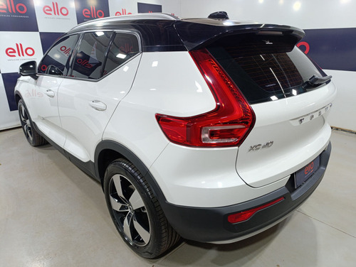 Volvo XC40 2.0 T4 GASOLINA MOMENTUM GEARTRONIC