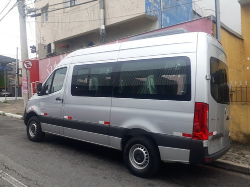 Imagem 9 de 15 de Mercedes-benz Sprinter Van 2.2 Cdi 416 Longo Teto Alto (16l)