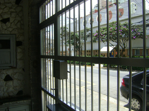 Imagem 1 de 10 de Casas Em São Paulo - 1532
