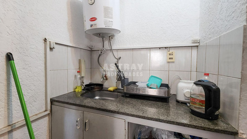 Apartamento En Venta - Monoambiente En Cordón (ref: Ast-5266)