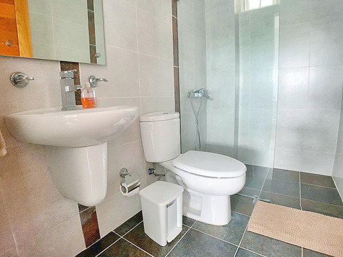 Centrico Apartamento Amueblado La Esmeralda