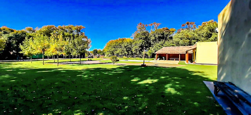 Imagen 7 de 9 de Hermosa Casa Quinta....!! Chivilcoy