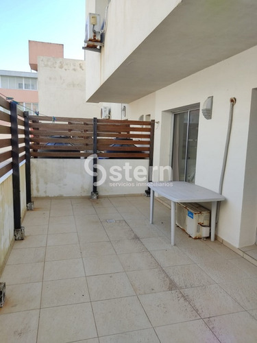 Venta Apartamento 2 Dormitorios, Peninsula, Punta Del Este- Ref: 1301