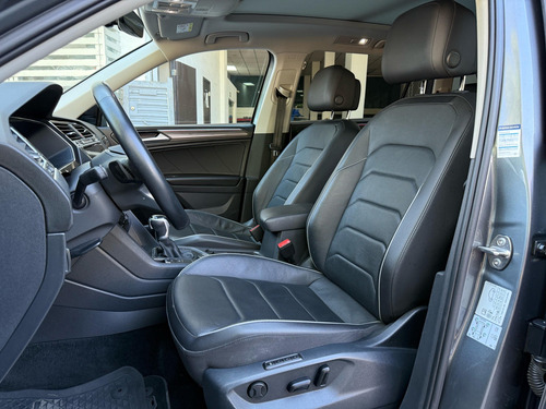 Volkswagen Tiguan 2.0 Tsi R-Line Dsg7