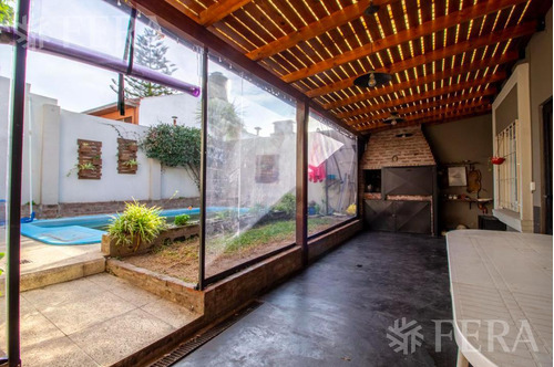 Imagen 9 de 22 de Venta Casa De 7 Ambientes Con Cochera En Quilmes (31766)