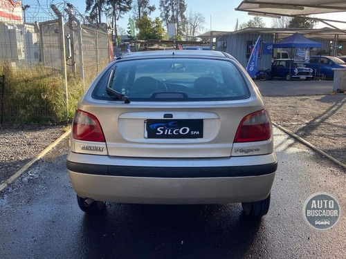 Imagen 2 de 8 de Renault Megane 2000