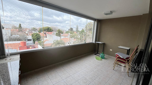 Departamento En Venta - Olivos 3 Ambientes Escritorio - Lavadero - Terraza - Parrilla - Cochera