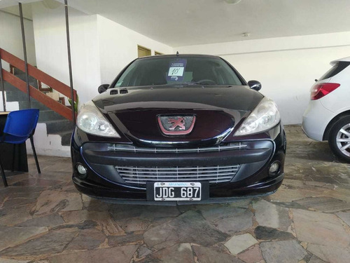 Peugeot 207 1.9 Sedan Xrd 2010