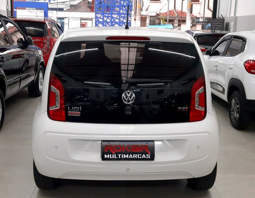 Imagem 5 de 15 de Volkswagen Up! 2017 1.0 Tsi Move 5p