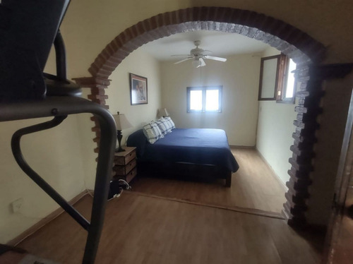 Casa En Venta En La Col. El Miraval, Cuernavaca Morelos.