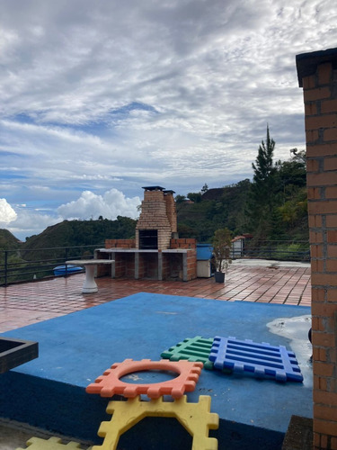 Imagen 4 de 4 de Ofrece En Venta Bello Anexo Con Entrada Independiente , Ubicado En San José De Los Altos.