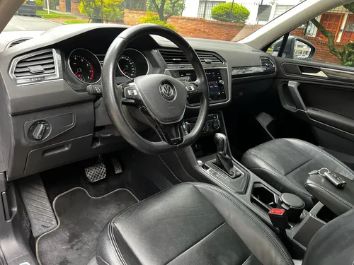 Volkswagen Tiguan Allspace Comfortline 1.4 Tsi