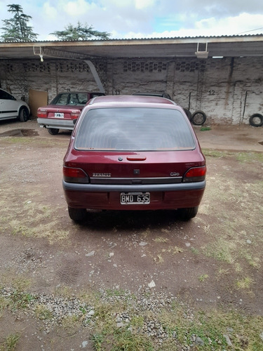 Imagen 12 de 16 de Renault 1997