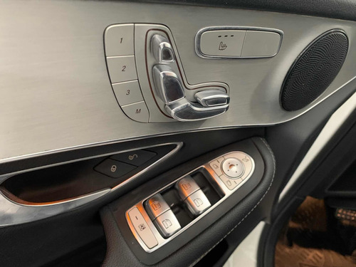 Imagen 12 de 17 de Mercedes-benz Glc 300 Coupé 4matic