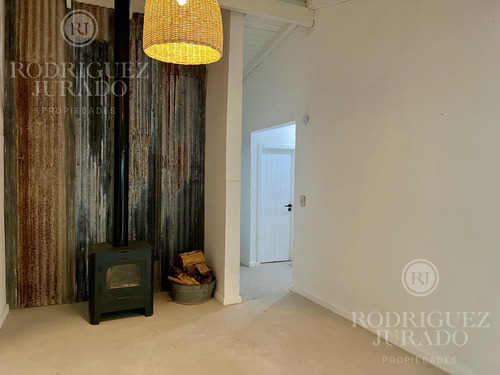 Casa Sobre Lote De 2500m2 En Esquina Apto Desarrollo Multifamiliar O División En 3 Lotes