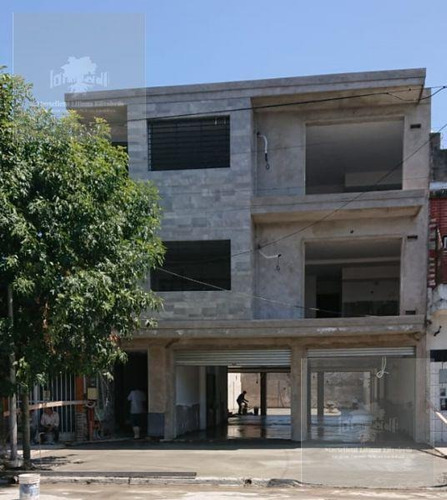 Imagen 2 de 2 de Departamento - Villa Luzuriaga
