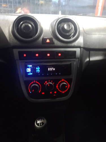 Volkswagen Gol 1.6 Vht Trend Total Flex I-motion 5p