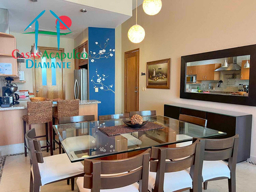 Cad Mayan Lakes 16 302. Amplia Terraza Con Vista A Las Áreas Comunes Y Acceso A Un Exclusivo Club De Playa