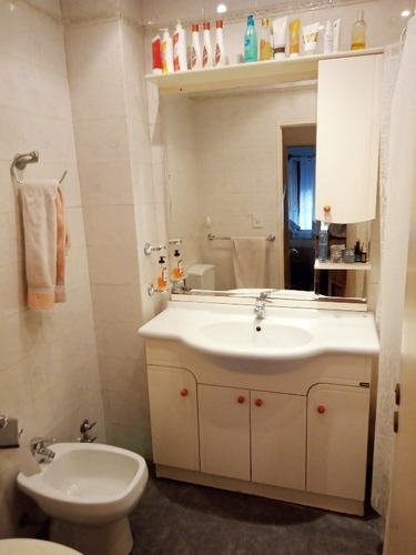 Imagen 7 de 13 de Triplex 4 Ambientes En Flores.