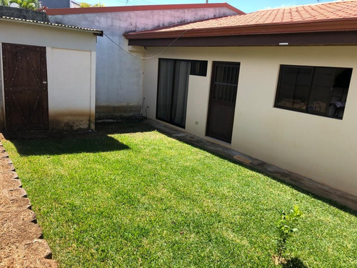 Imagen 11 de 12 de Vendo Casa
